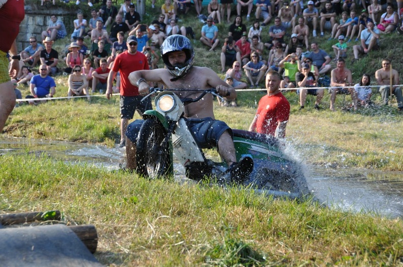 moto-2017-350
